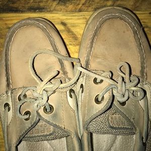 Sperry’s size 6 1/2